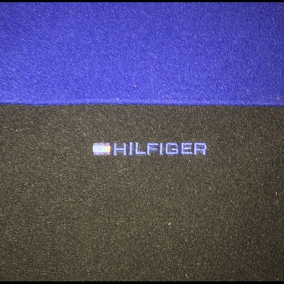 Vintage Tommy Hilfiger Longsleeve - Size Large - Picture 2 of 3